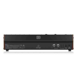 sintetizador model d behringer